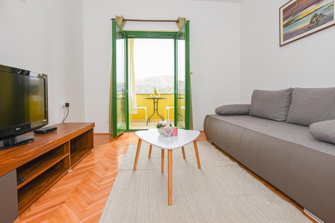 Apartments Kate Pag Town Zewnętrze zdjęcie