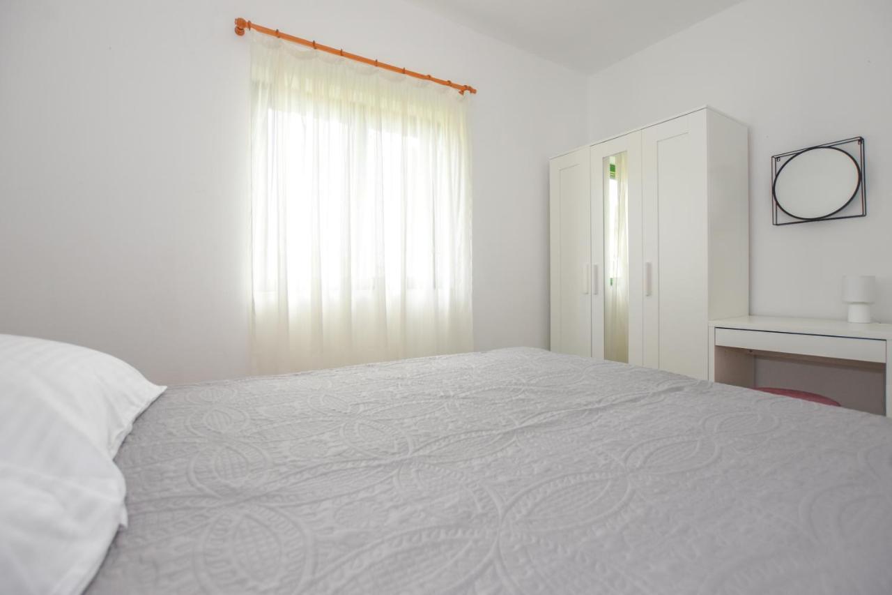 Apartments Kate Pag Town Zewnętrze zdjęcie
