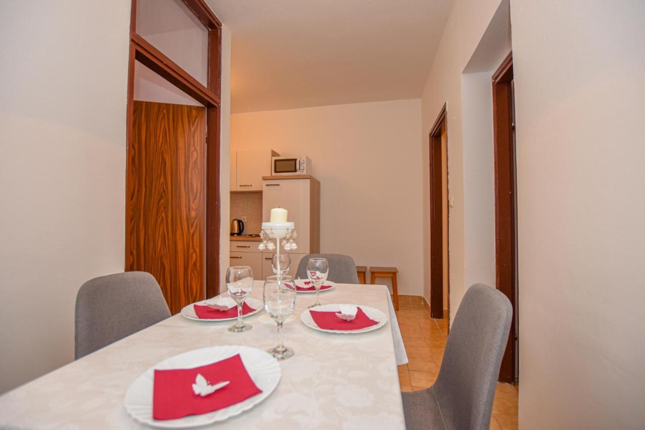 Apartments Kate Pag Town Zewnętrze zdjęcie