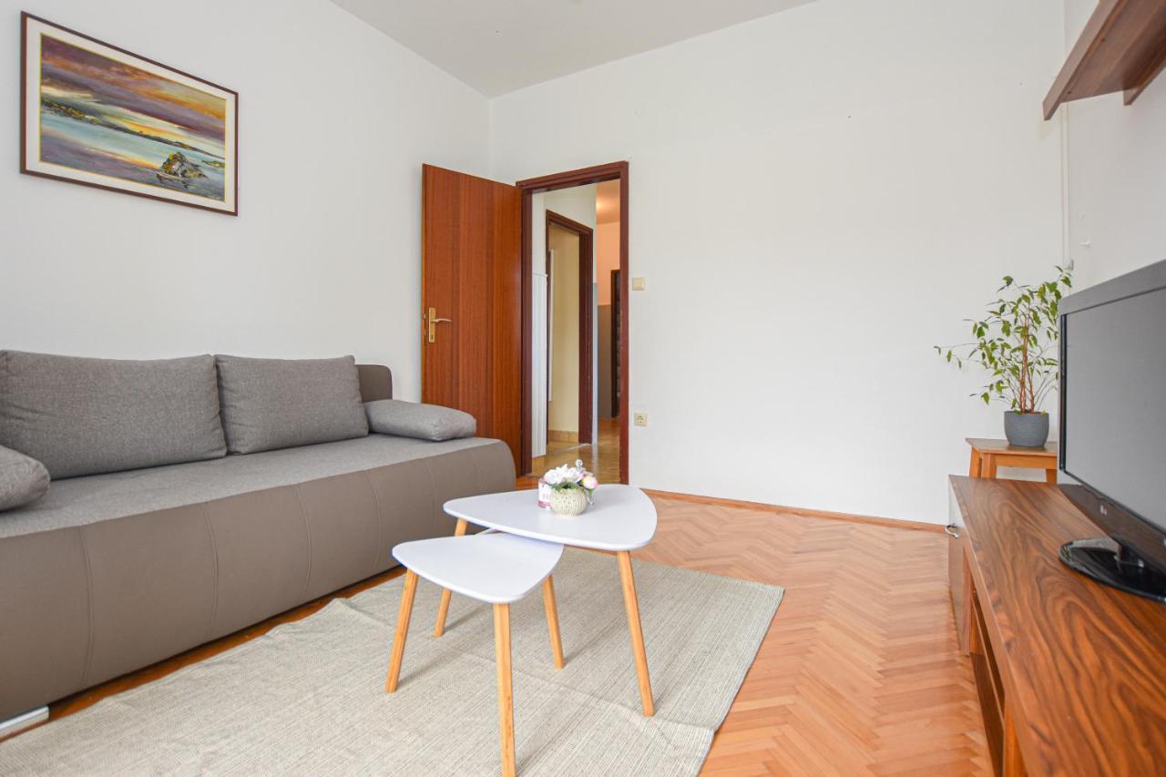 Apartments Kate Pag Town Zewnętrze zdjęcie