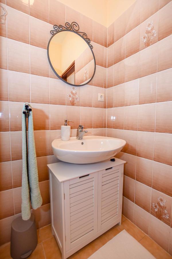 Apartments Kate Pag Town Zewnętrze zdjęcie