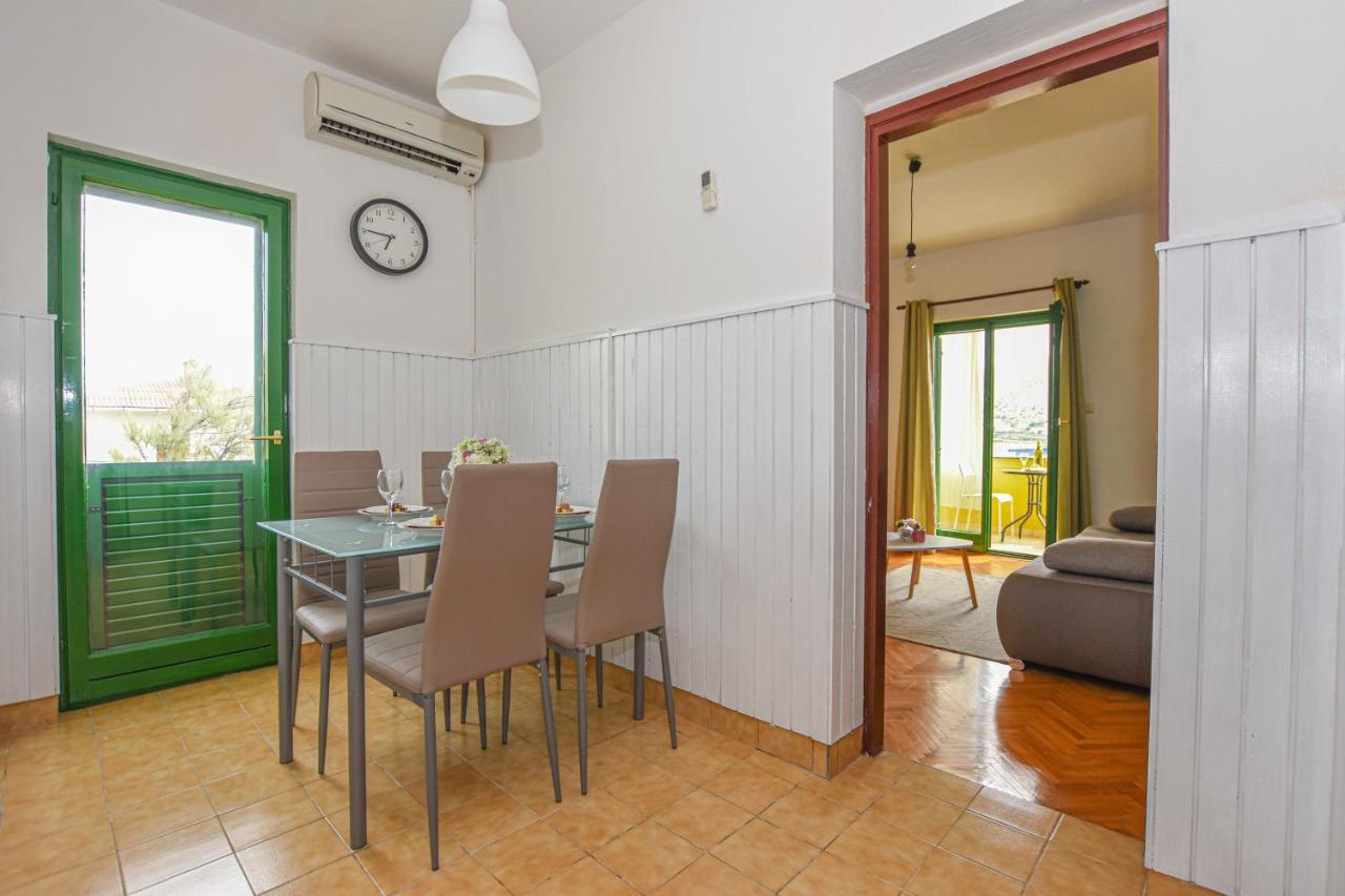 Apartments Kate Pag Town Zewnętrze zdjęcie